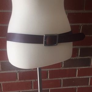 BRN LEATHER GAP BELT W/solid brass buckle (Silver)
